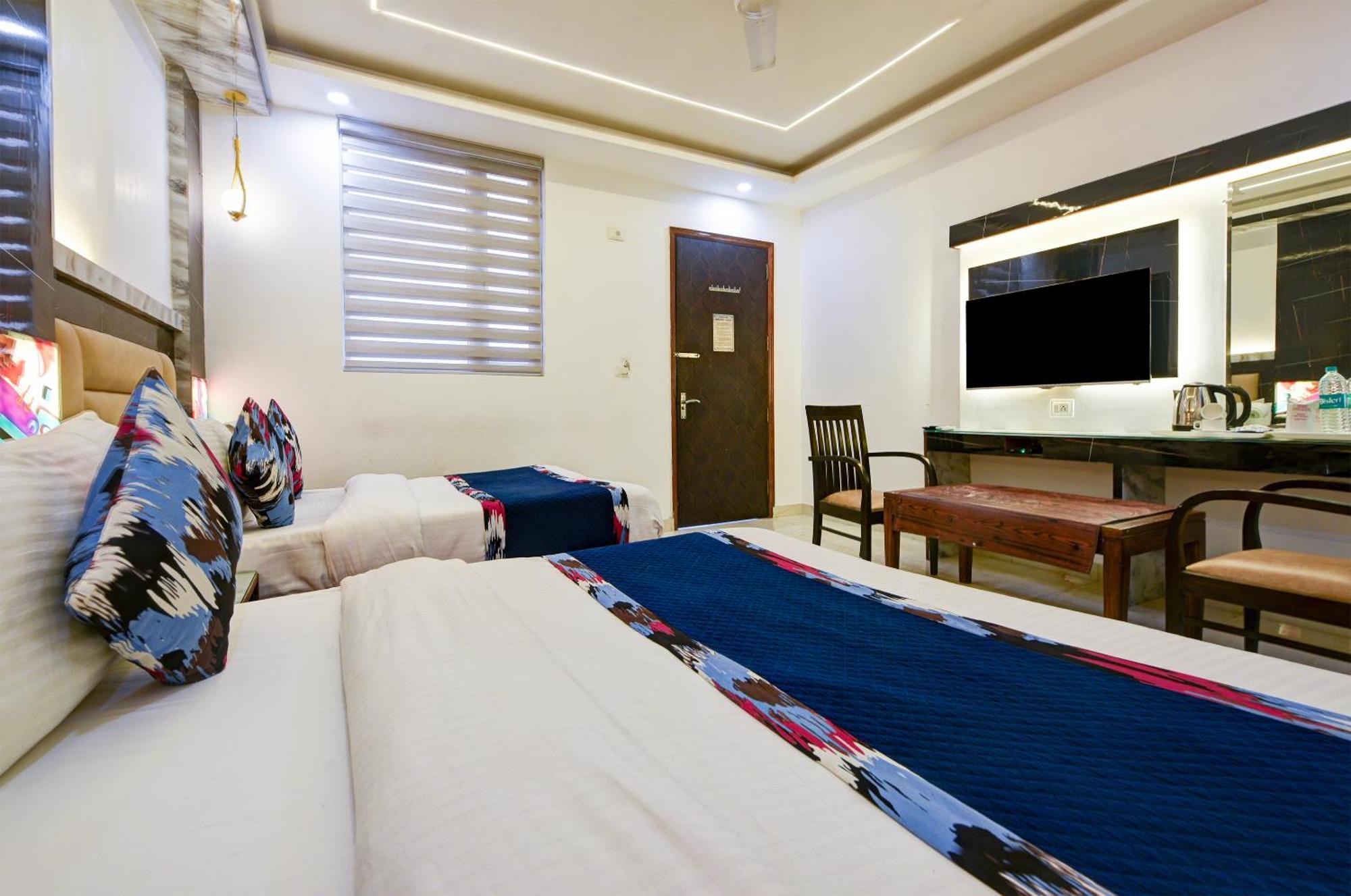 Hotel Shri Vinayak In City Centre At New Delhi Railway Station-By Rcg Hotels Dış mekan fotoğraf