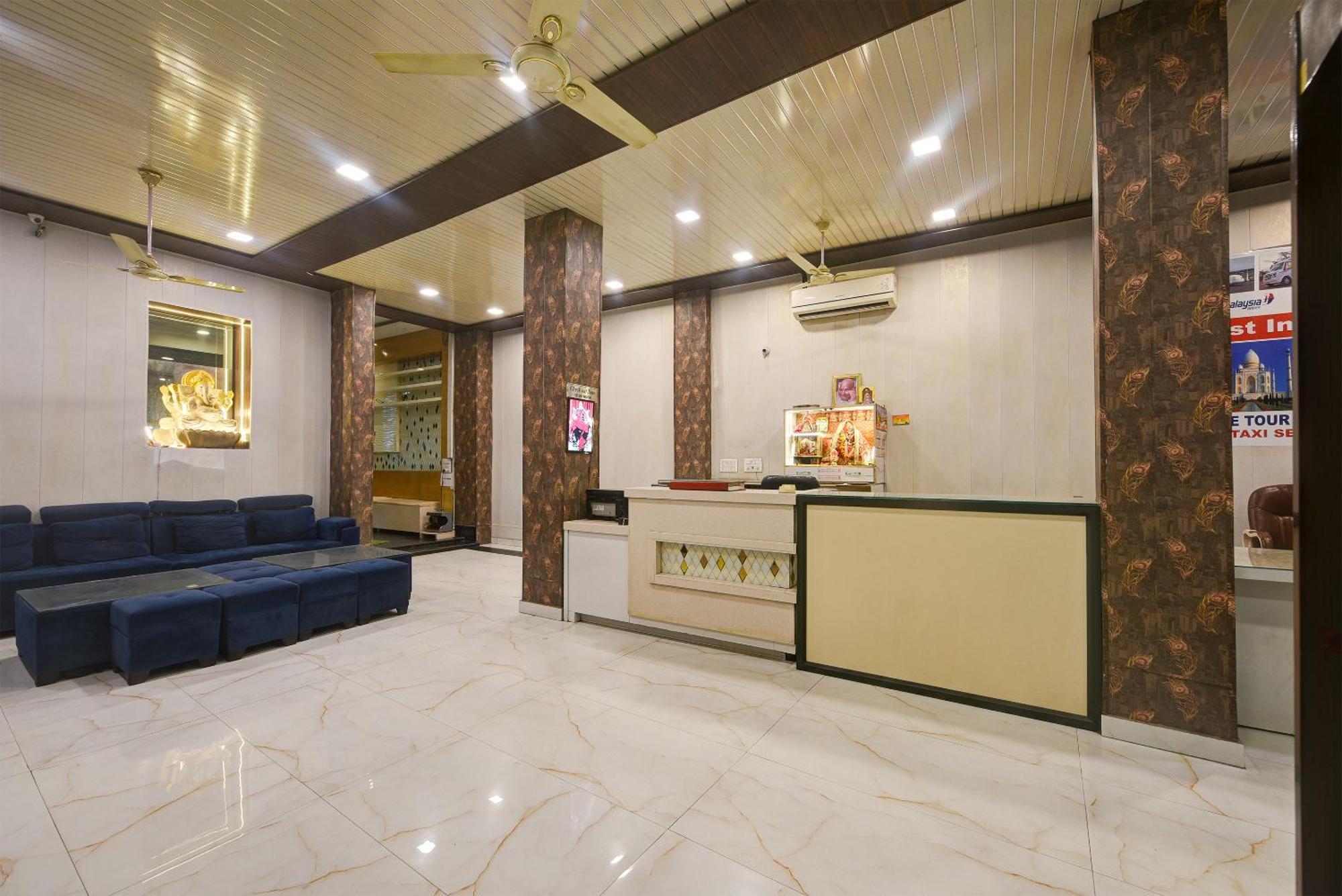 Hotel Shri Vinayak In City Centre At New Delhi Railway Station-By Rcg Hotels Dış mekan fotoğraf