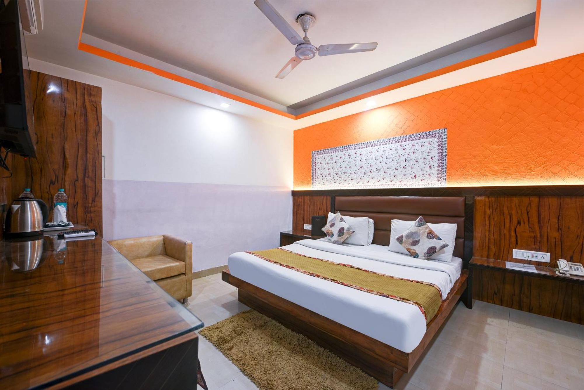 Hotel Shri Vinayak In City Centre At New Delhi Railway Station-By Rcg Hotels Dış mekan fotoğraf