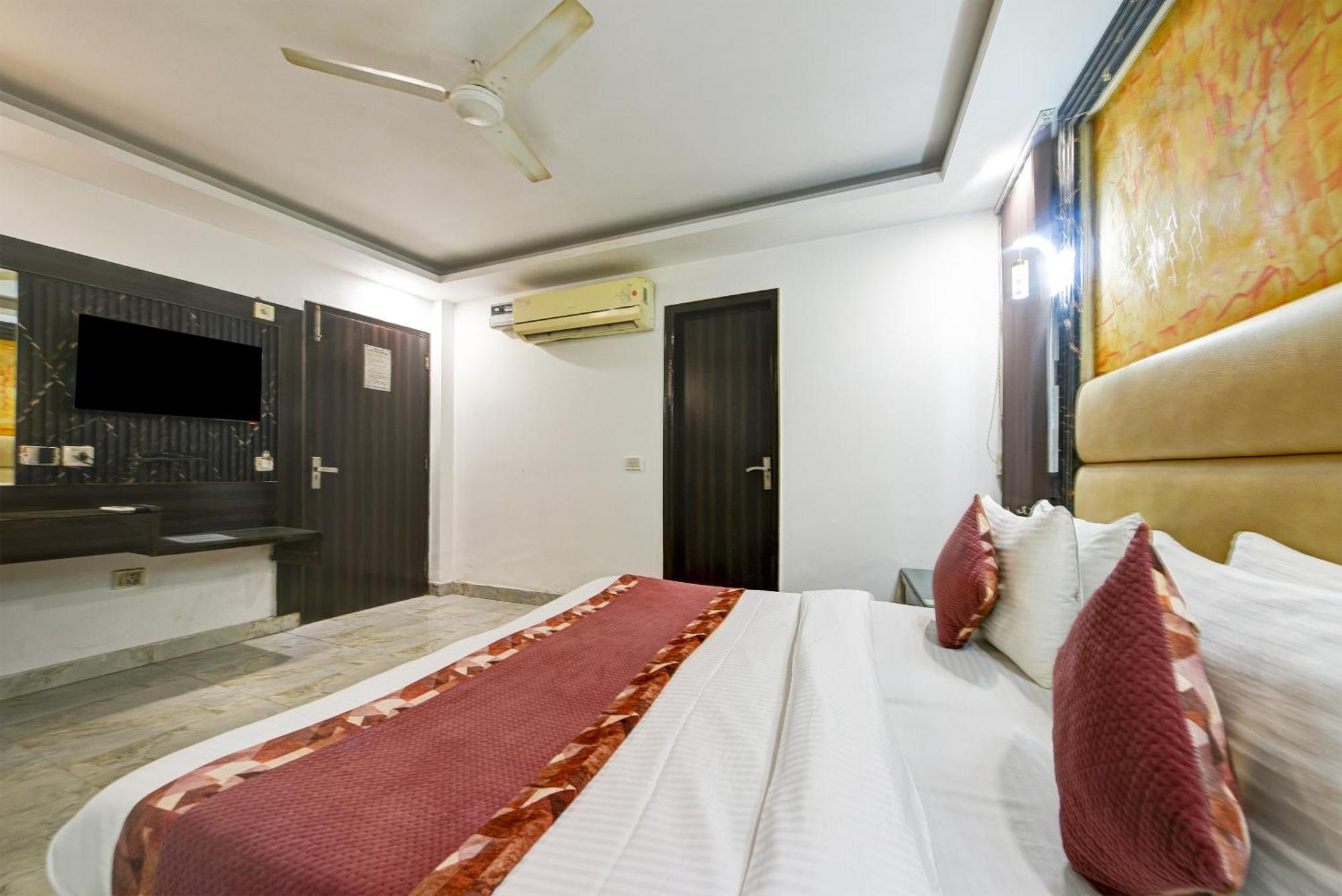 Hotel Shri Vinayak In City Centre At New Delhi Railway Station-By Rcg Hotels Dış mekan fotoğraf