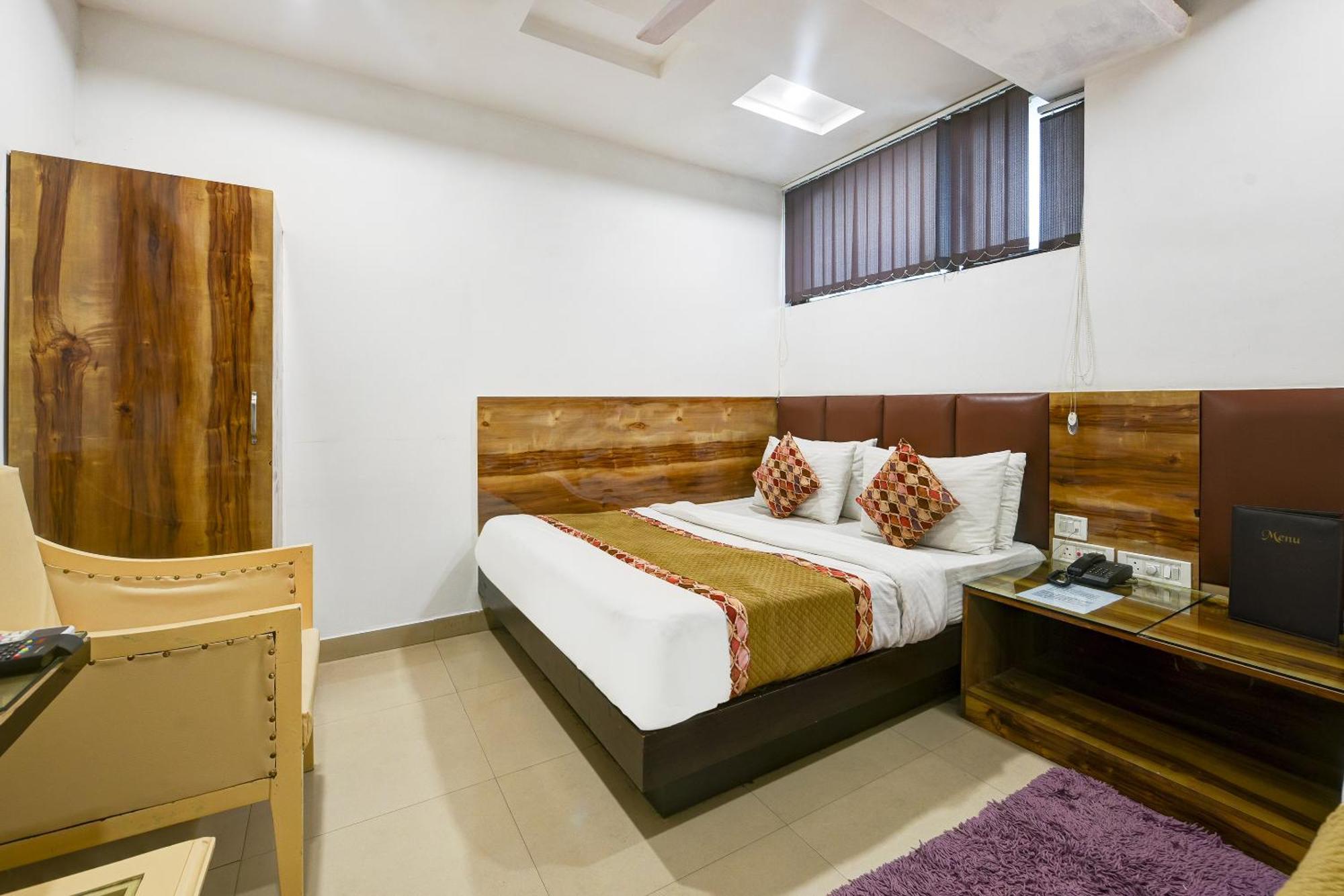 Hotel Shri Vinayak In City Centre At New Delhi Railway Station-By Rcg Hotels Dış mekan fotoğraf