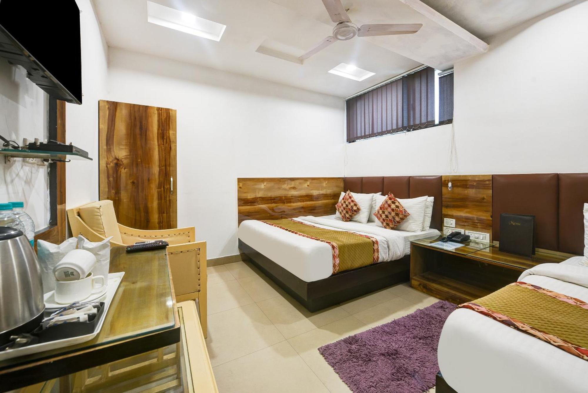 Hotel Shri Vinayak In City Centre At New Delhi Railway Station-By Rcg Hotels Dış mekan fotoğraf