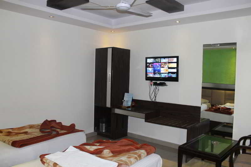 Hotel Shri Vinayak In City Centre At New Delhi Railway Station-By Rcg Hotels Dış mekan fotoğraf
